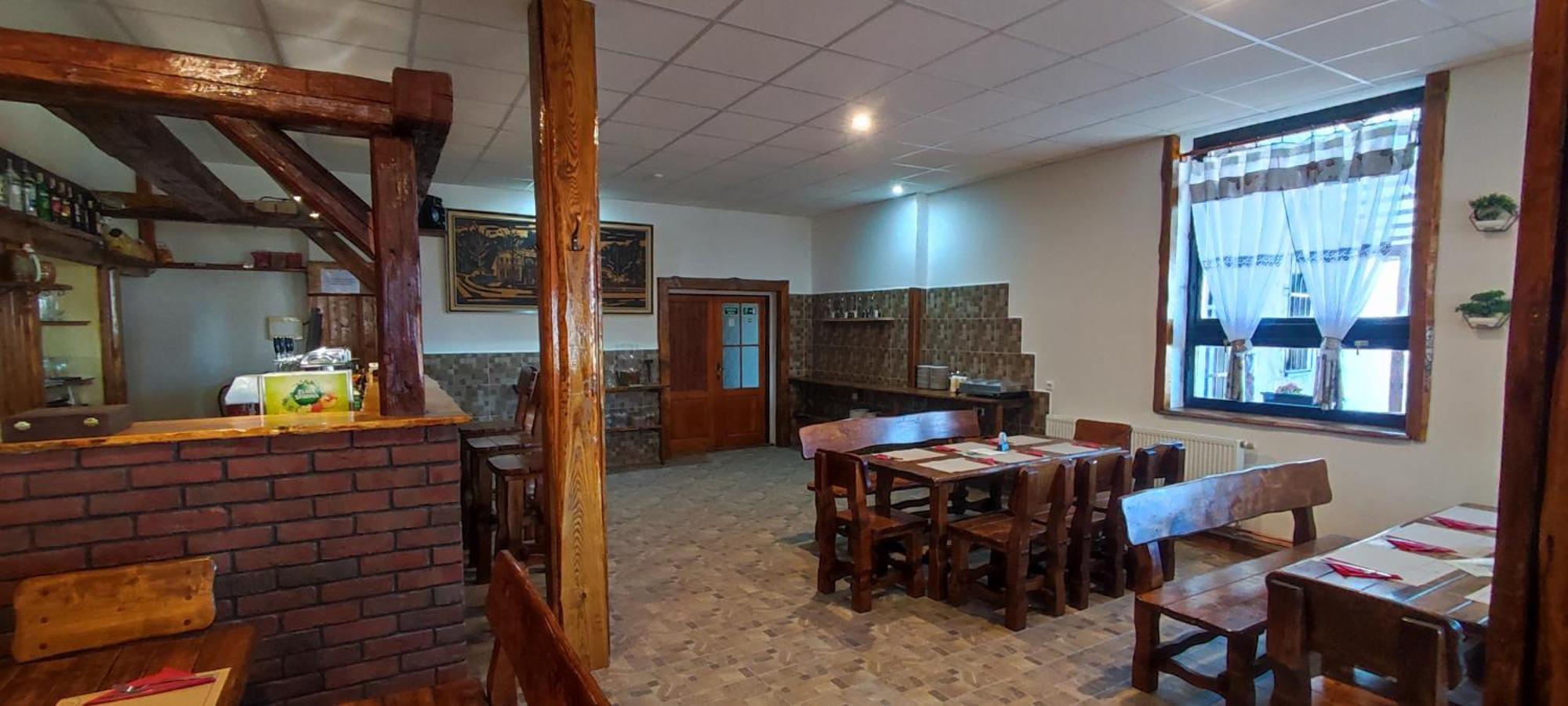 Ubytovani V Klimatizovanych Chatickach Stit تشلومك ناد سيدلينو المظهر الخارجي الصورة